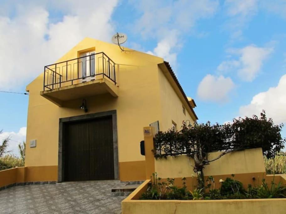 Casa Do Bisbis